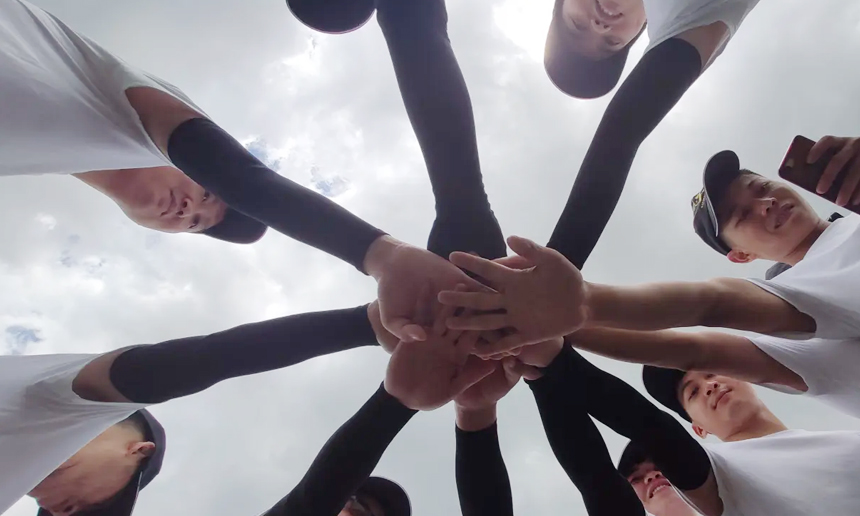 嘉信山海拓展團(tuán)——品嘗青島的海鮮特色，體驗(yàn)青島飲食文化